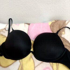 "Pink,Victoria's Secret", Ladies Bra